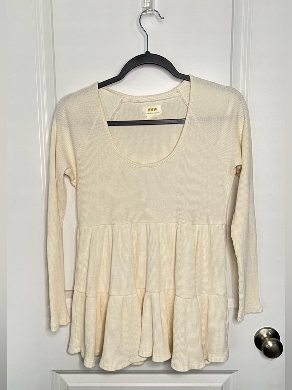 Anthropologie Maeve Cream Tiered Womens Long Sleeve Thermal Shirt Top Sz XS